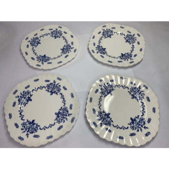 Vintage English Staffordshire Dessert Plates 4 Classic Blue White "Chatsworth" - Picture 3 of 11